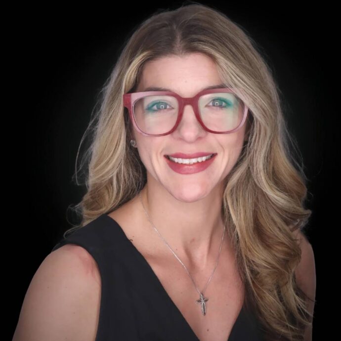 Headshot of Kerri Fowler