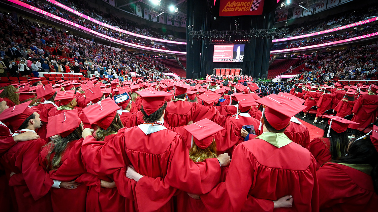 spring 2022 commencement